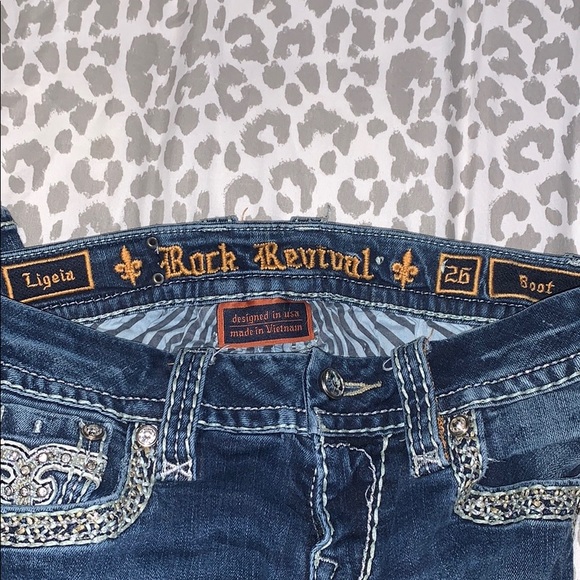 Rock Revivals - Picture 3 of 3